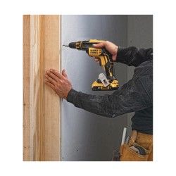 Aparafusadora Dewalt DCF620D2-QW 18 V