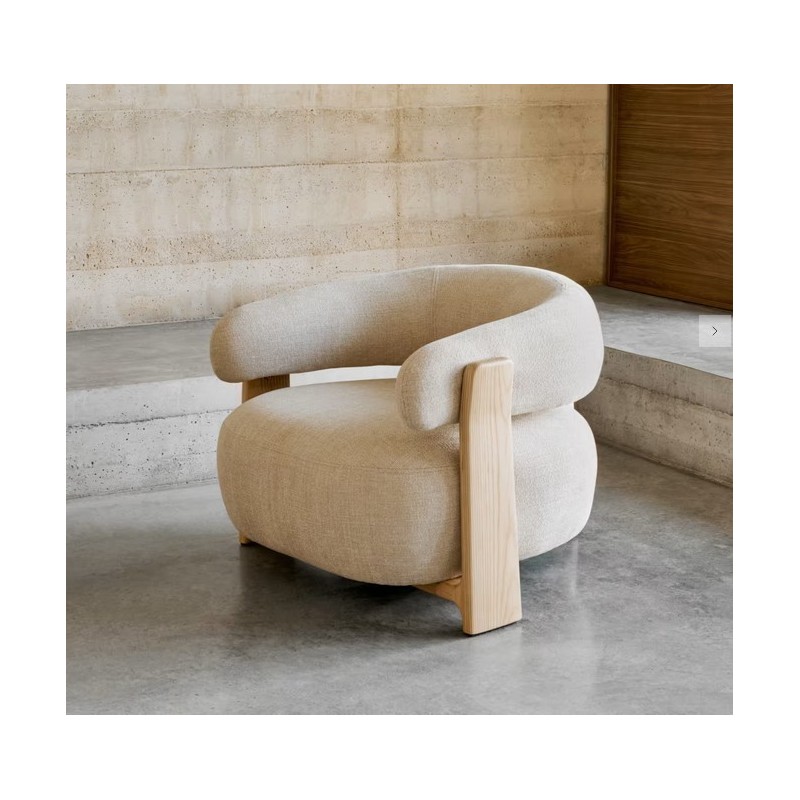 Grana armchair in beige chenille fabric and VeryForma wood