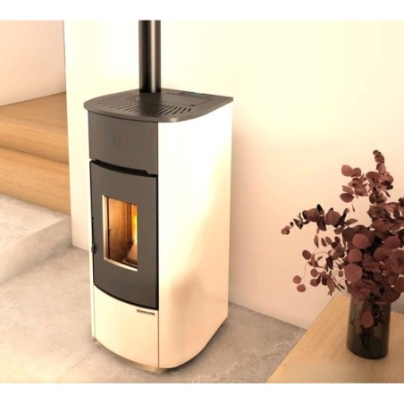Stufa a pellet canalizzata Mariella Plus 7,5 kW Extraflame Bordeaux