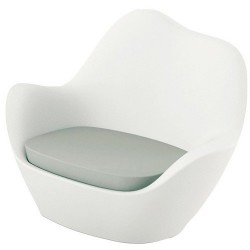 Sabinas armchair Vondom white