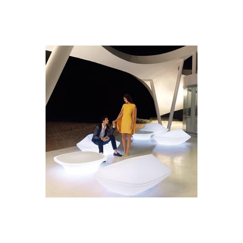 Laca de UFO cadeira empuxo branco laca