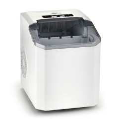 White Kitchen Studio Ice Maker