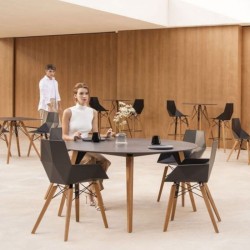 Lot de 4 Chaises Vondom Faz Wood2 Noir Pieds Chêne