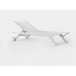 Set di 4 lettini Spritz Vondom prendere il sole