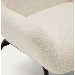 Poltrona Lina em tecido felpudo branco e aço VeryForma