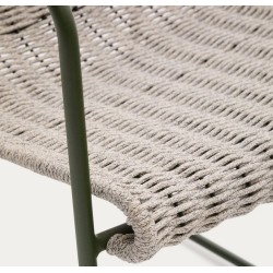 Chaise de jardin Rina en acier vert et corde écru grise VeryForma