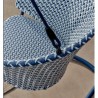 Fauteuil suspendu Aliga en aluminium et rotin bleu VeryForma